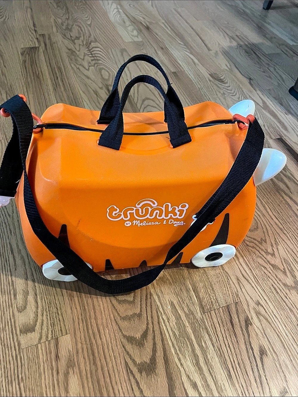 Trunki Ride-On Suitcase Orange